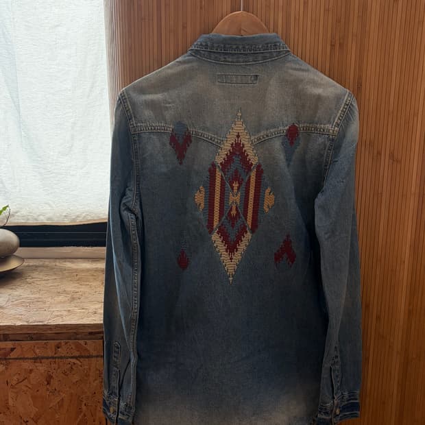 DW JEANS INC WESTERN DENIM SHIRT 