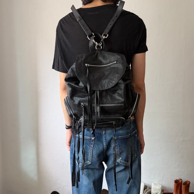 알렉산더 맥퀸 베지터블 레더 백팩