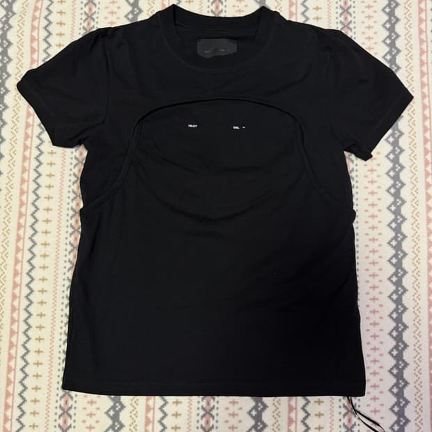 엘리엇 에밀 반팔 티셔츠