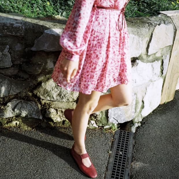 자라 레더 발레리나 플랫슈즈 버건디 