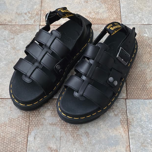 (220)닥터마틴 테리 블랙 샌들 