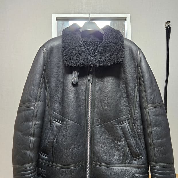 신흥사 무스탕 트리플블랙 xl 사이즈