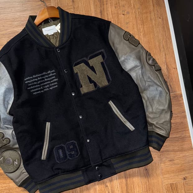 디스이즈네버댓 레코드 바시티자켓