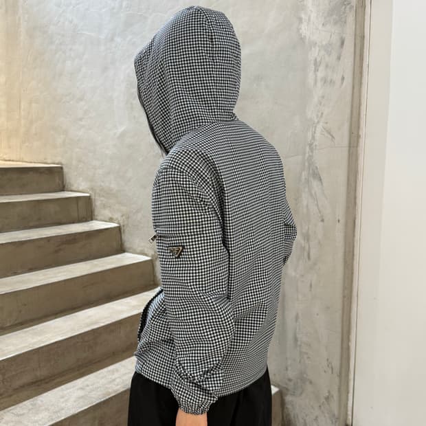프라다 스포츠 깅엄 체크 나일론 후드 바람막이 자켓