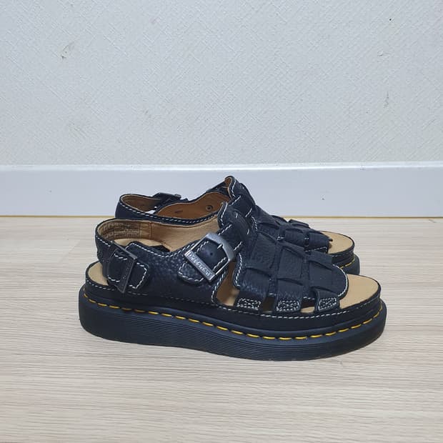 닥터마틴 8092 레더 샌들 260