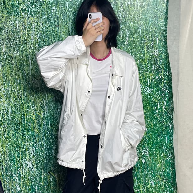나이키 오버핏 화이트 바람막이 코치자켓 XL