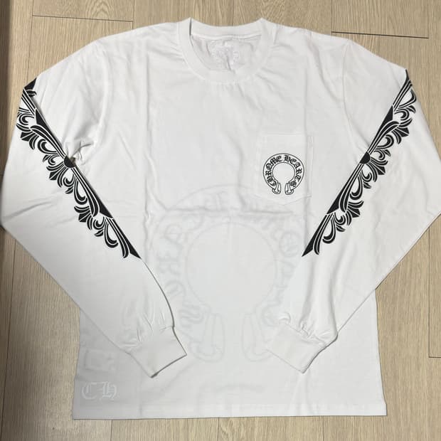 크롬하츠 플로랄 롱슬리브 긴팔 화이트 M