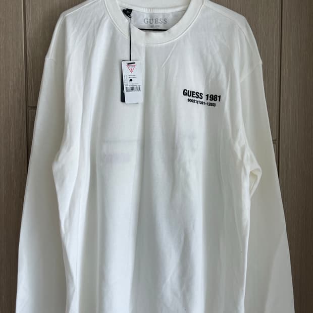 게스 백프린팅 화이트 펑크 쭉티