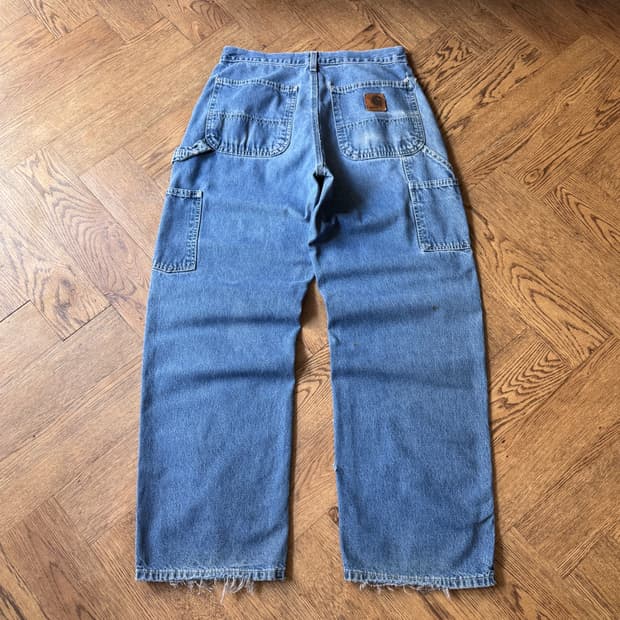 [31]칼하트 USA 디스트로이드 디테일 싱글니 데님 팬츠