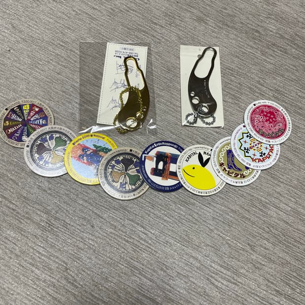 캐피탈 버튼 후크