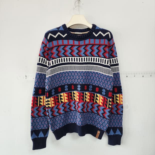 타미힐피거 패턴 니트 스웨터