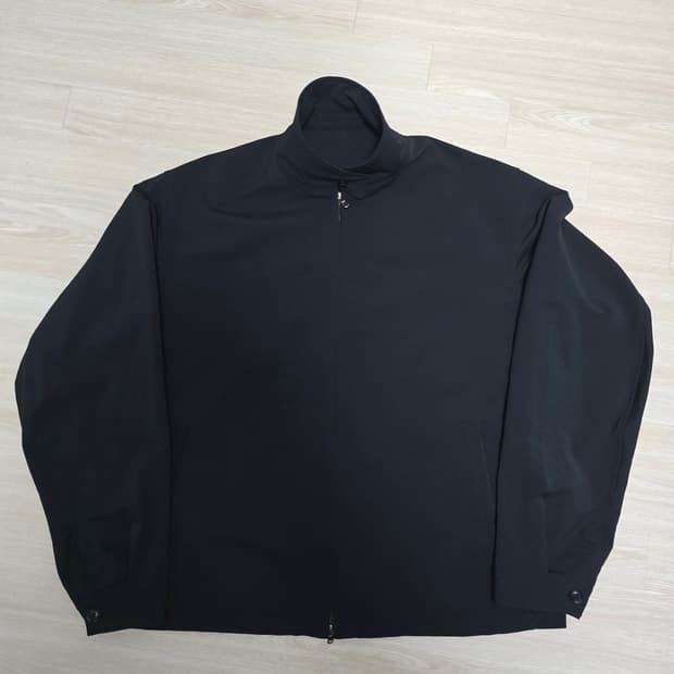 나나미카 알파드라이 크루 자켓 BLACK nanamica
- XL 사이즈