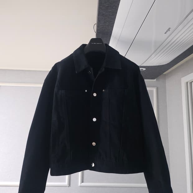 [거의 새것] 우영미 데님 자켓 46