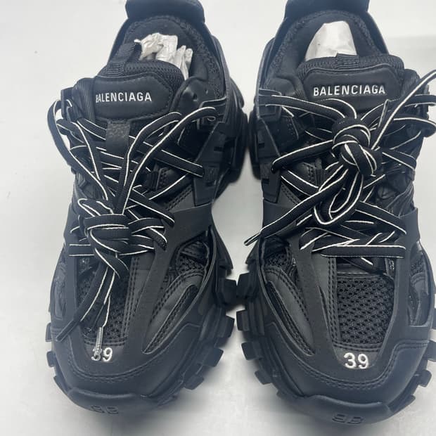 발렌시아가 트랙슈즈 트리플 블랙