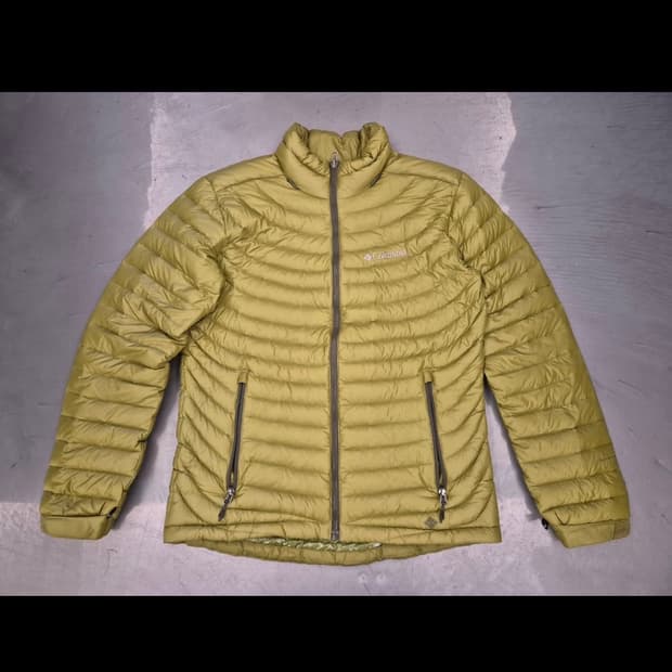 컬럼비아 옴니히트 구스다운 경량패딩