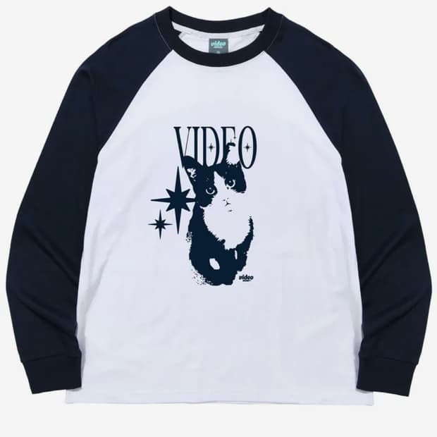 비디오자키 별냥이 래글런 슬리브 긴팔티셔츠 aeae 더콜디스트모먼트