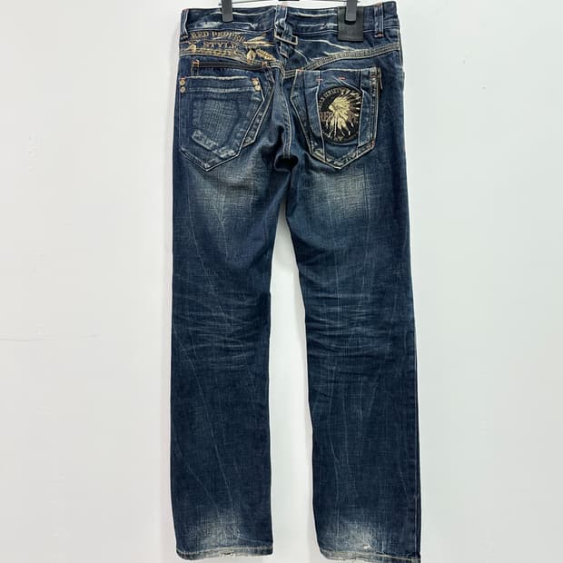 RED PEPPER embroidered patch denim jeans