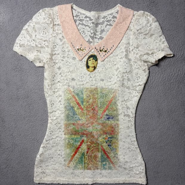 단델리온 Union Jack Lace Collar Top