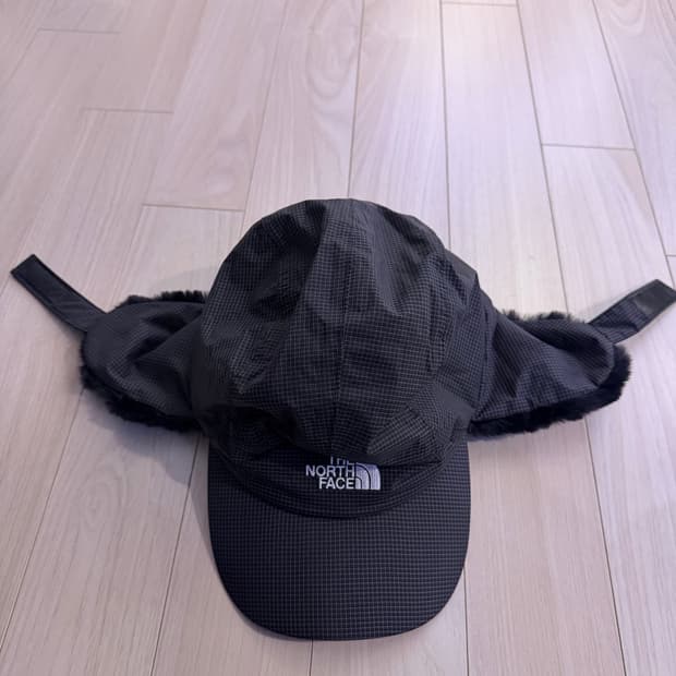 노스페이스 드라이벤트 이어머프 캡 노벨티
