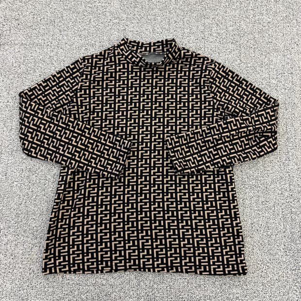 90정도 빈티지패턴 여성 긴팔티 0127H1