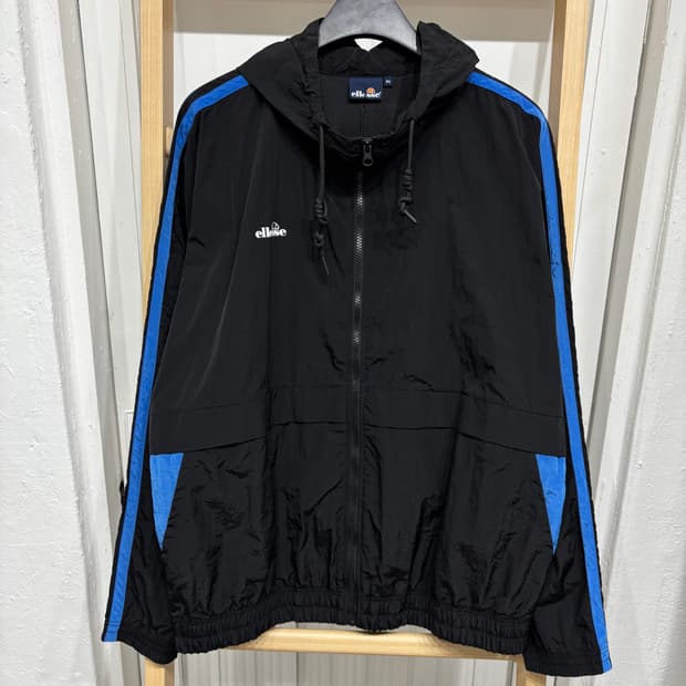 엘레쎄 후드 바람막이