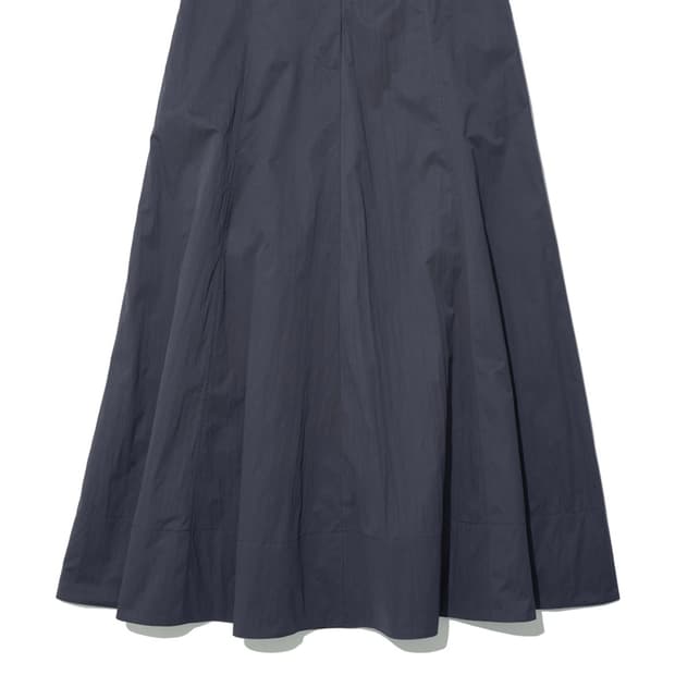 구해요) 파르티멘토 pocket pointed flare skirt
