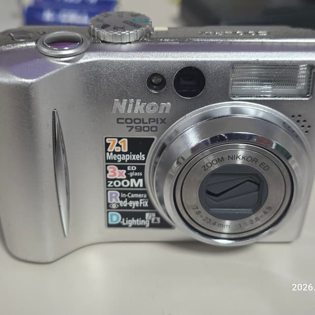 니콘 쿨픽스 7900 빈티지 디지털카메라