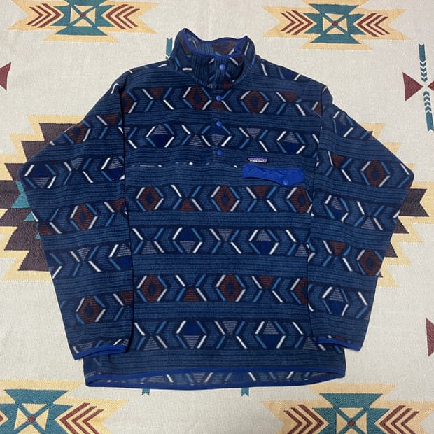 파타고니아 신칠라 아즈텍 패턴 스냅티 L
