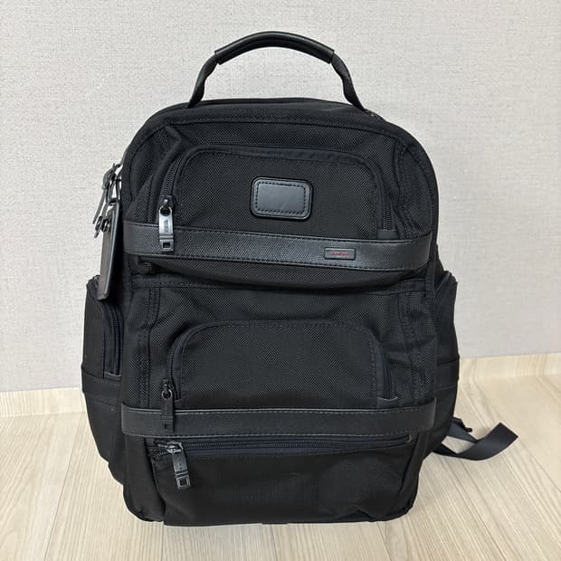 Tumi T-pass 백팩