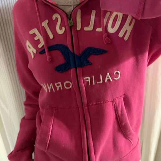 홀리스터 핑쿠 후드집업!!