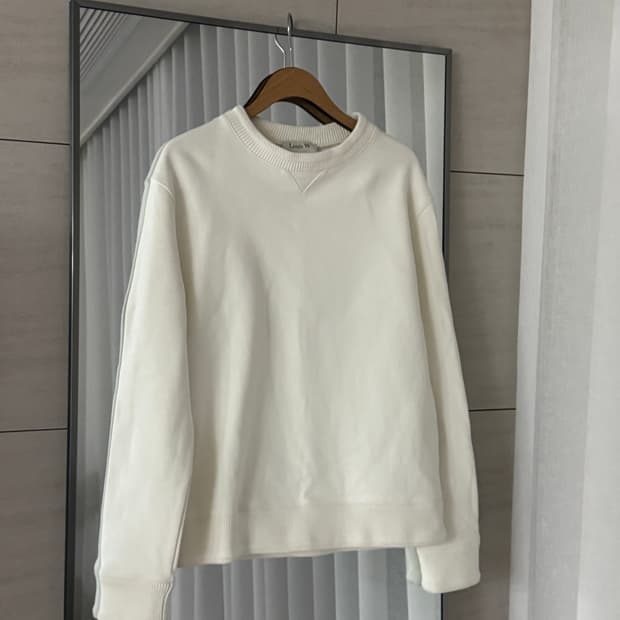 🖤 아페쎄 맨투맨 / A.P.C. x Louis W. 콜라보 스웻셔츠