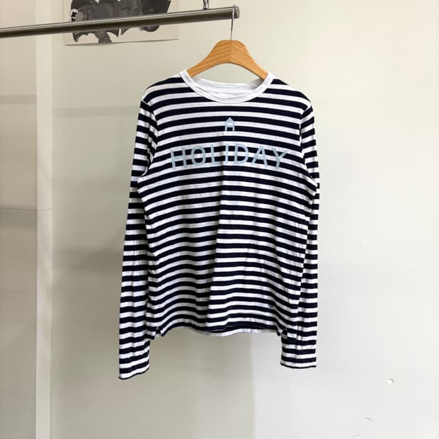 H. HOLIDAY 롱슬리브