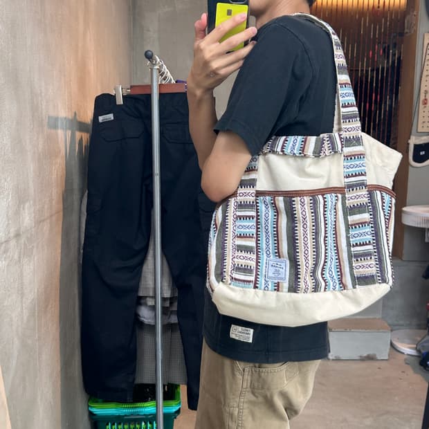 AMINA 에스닉 도트백