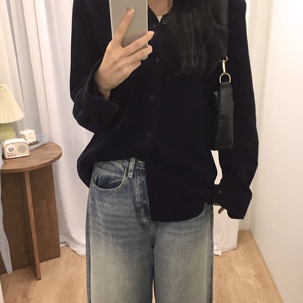 Women Uniqlo Shirts 100