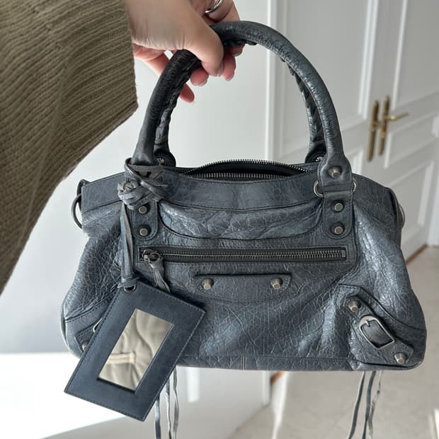 발렌시아가 퍼스트 모터백 스몰 메탈 블루 그레이