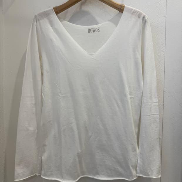 Nowos V넥 긴팔티