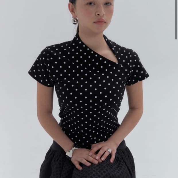  KANARI CUT OUT T-SHIRT -DOT- 
