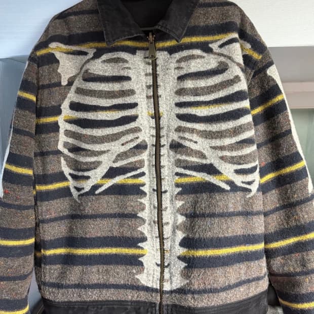 캐피탈 본 라이닝 리버시블 자켓 2사이즈