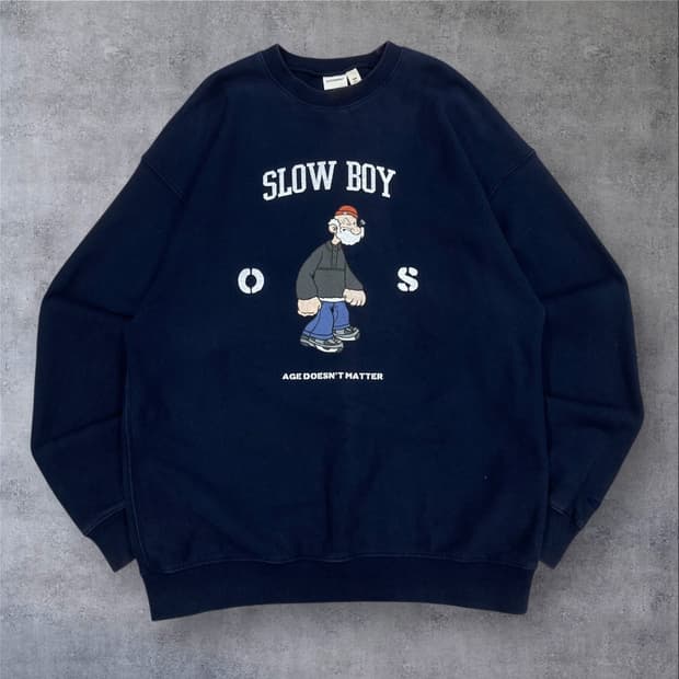 아웃스탠딩 네이비 컬러 프린팅 빅로고 맨투맨