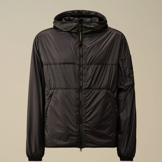CP컴퍼니 나다쉘 후디드 자켓 블랙 판매합니다