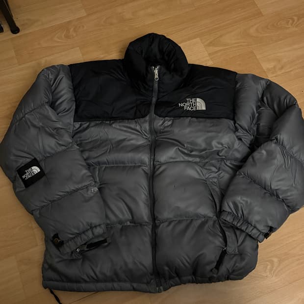 노스페이스 눕시 700 회검