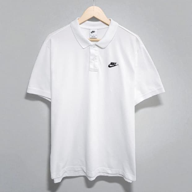 110)NIKE 나이키 반팔 카라티 화이트