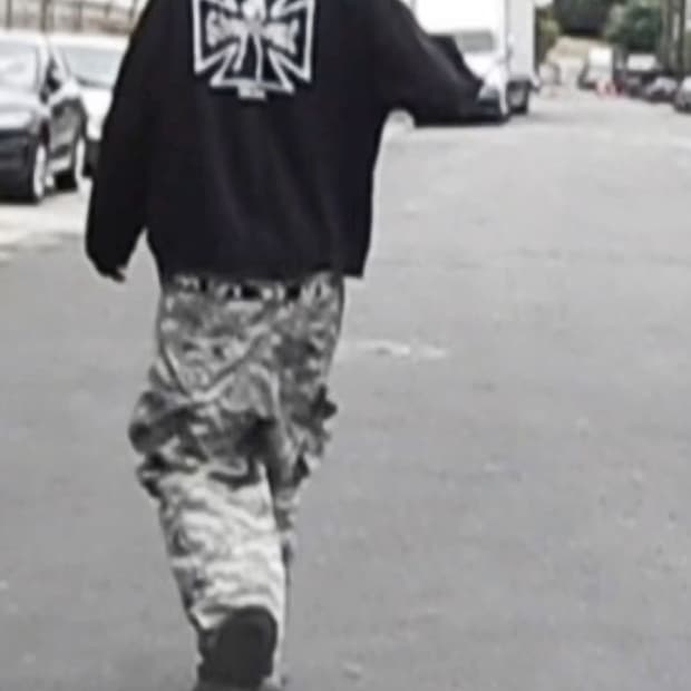 Skin industries 후드 집업 XL