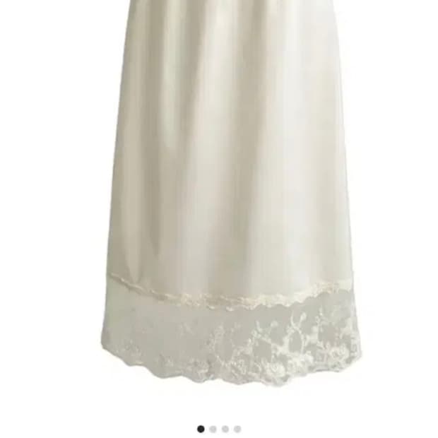 루루서울 Miss Rosy 스커트 (white)