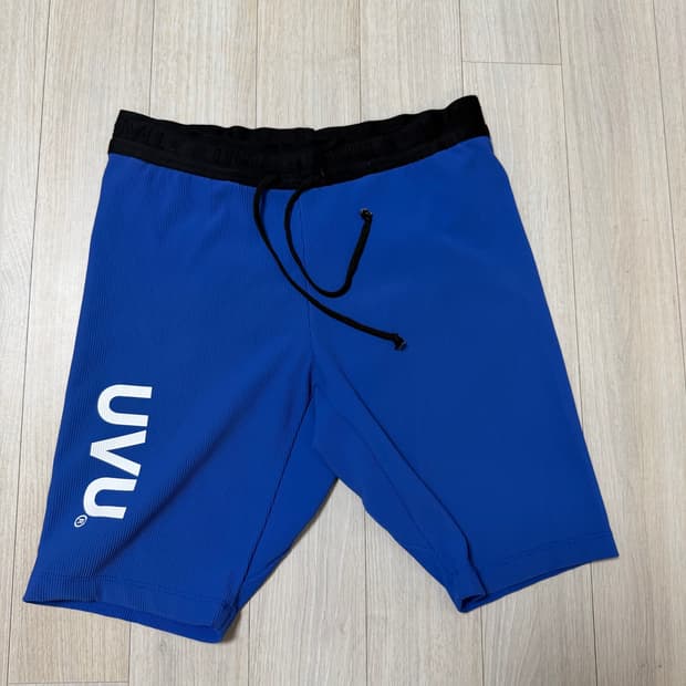 UVU 타이즈 판매합니다