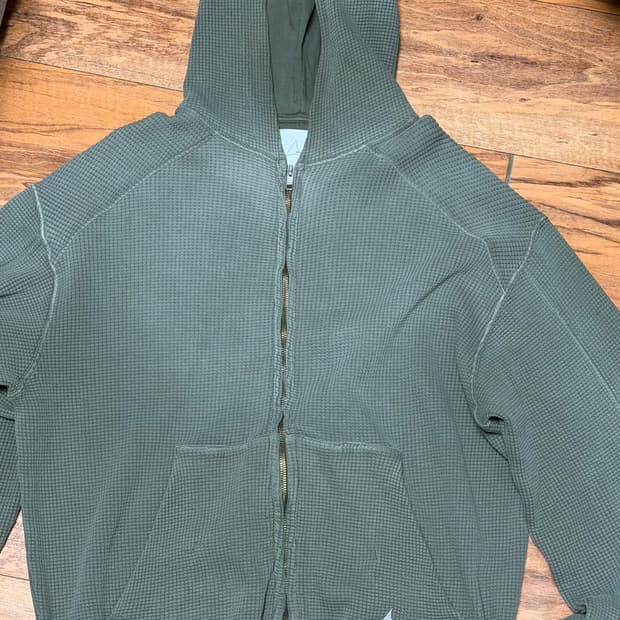 로아 BEE SUN FADED WAFFLE ZIP UP HOODIE 