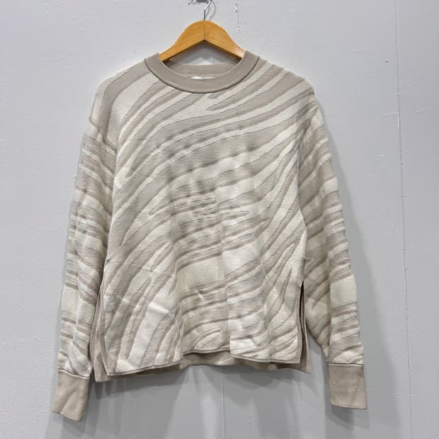 [S] COS 코스 아이보리 웨이브 오버핏 니트 여성 S사이즈