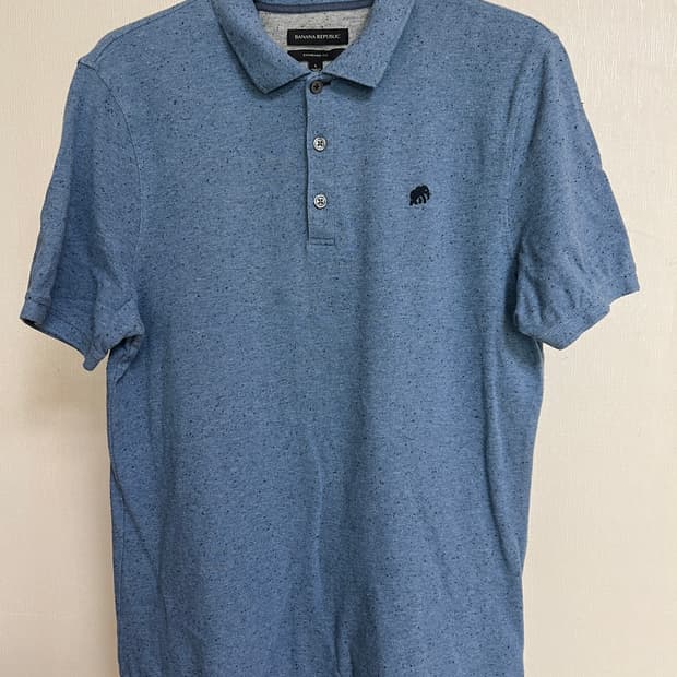 바나나 리퍼블릭 자수 로고 피케 셔츠 블루