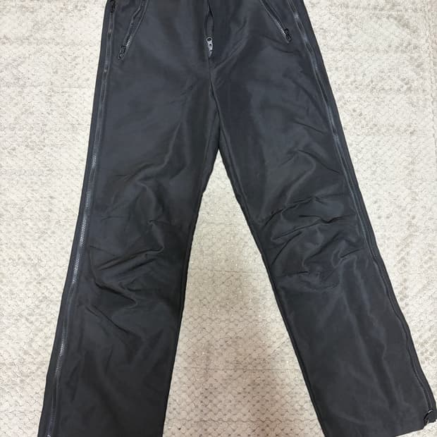 플라스틱프로덕트 지퍼 다트 팬츠