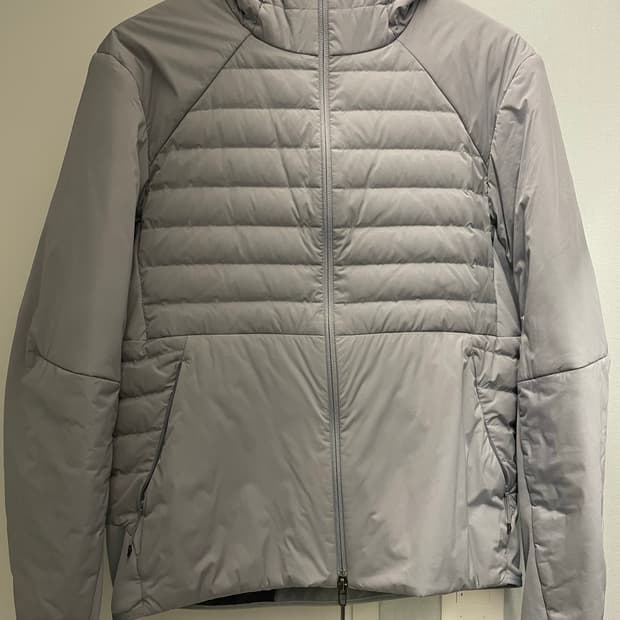 룰루레몬 경량패딩